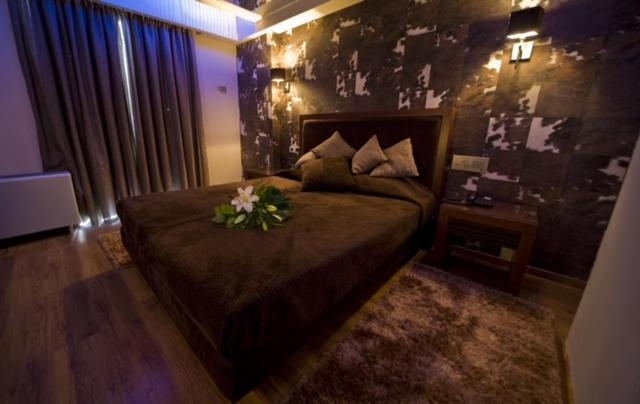 Hotel Prive Skaramangás Zewnętrze zdjęcie